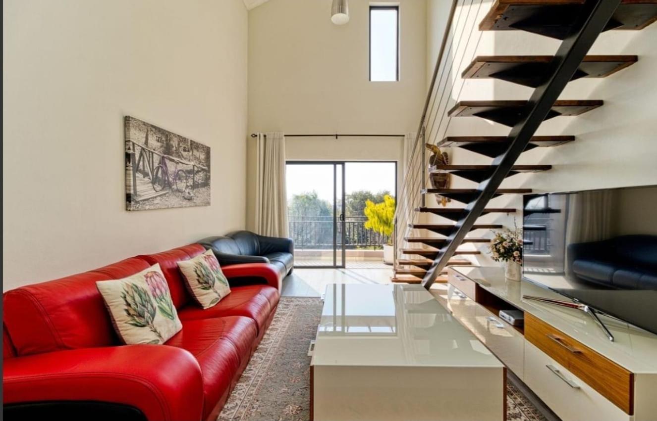 The View, Dainfern Apartamento *